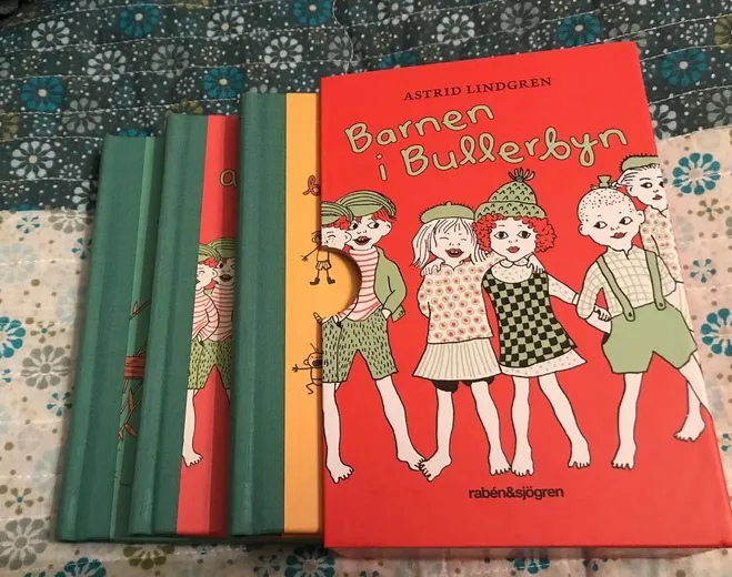 Barnen i Bullerbyn skildrar vardagsglädje på landet