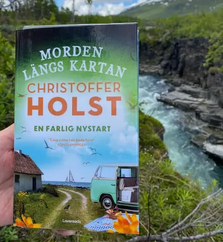 En farlig nystart – Christoffer Holst